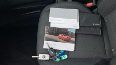 Renault Clio 1.0 TCe 100 Play 5dr Petrol Hatchback